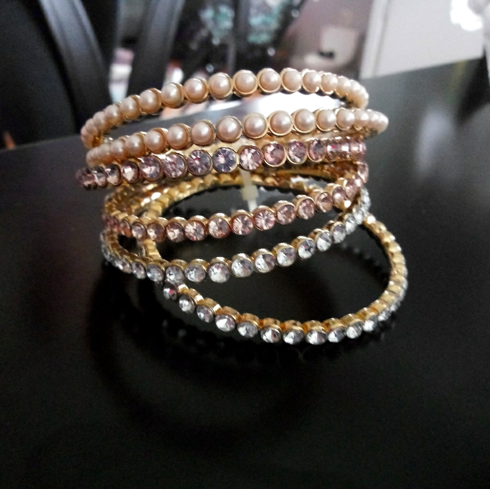 Bangle beaded bracelets